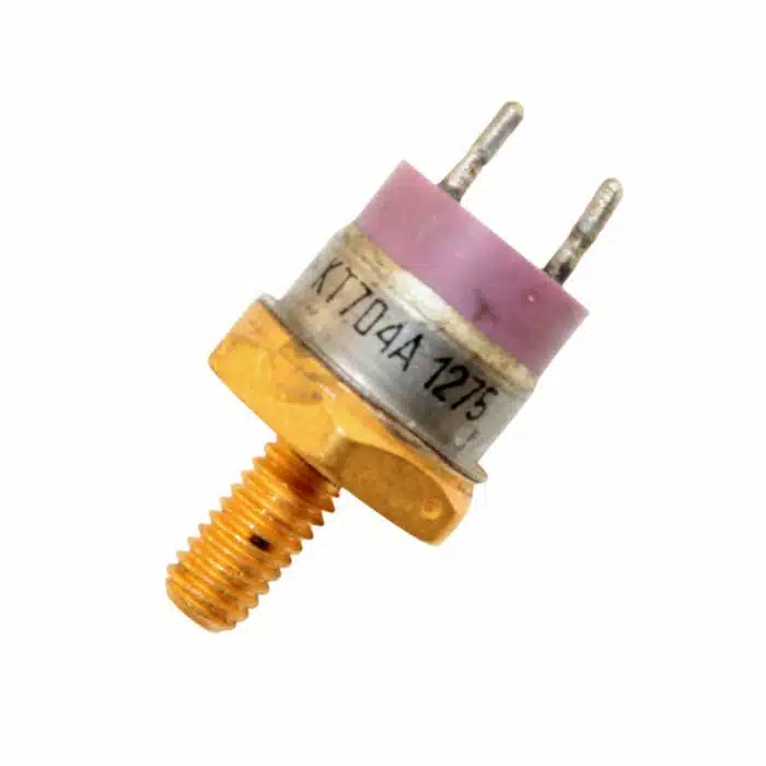 kt704_1 КТ704